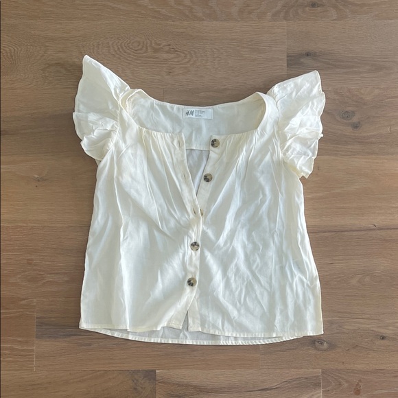 H&M Off-White Ruffled Button-Up Blouse - Picture 1 of 1